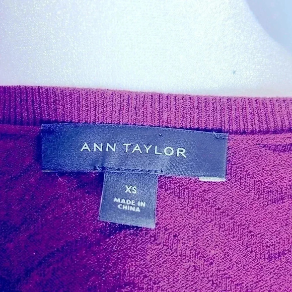 Ann Taylor Burgundy Button Front Cardigan - Picture 5 of 6